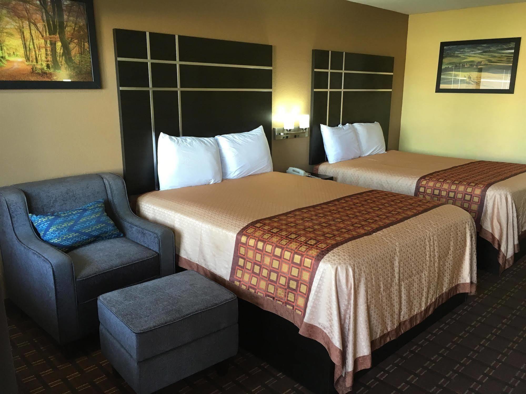 קנטון Rodeway Inn מראה חיצוני תמונה